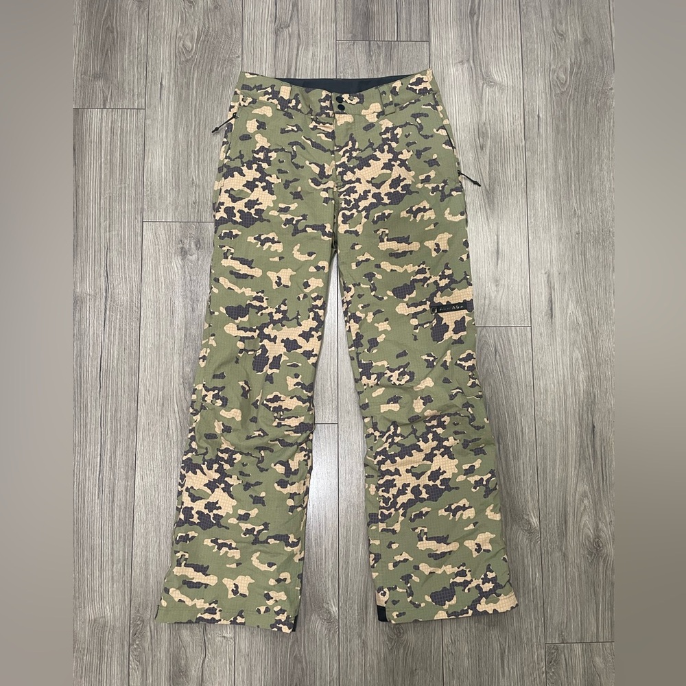 Armada Men's Chairman Camo Snow Ski Pants Size Medium
